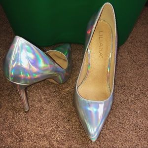 Holographic Heels